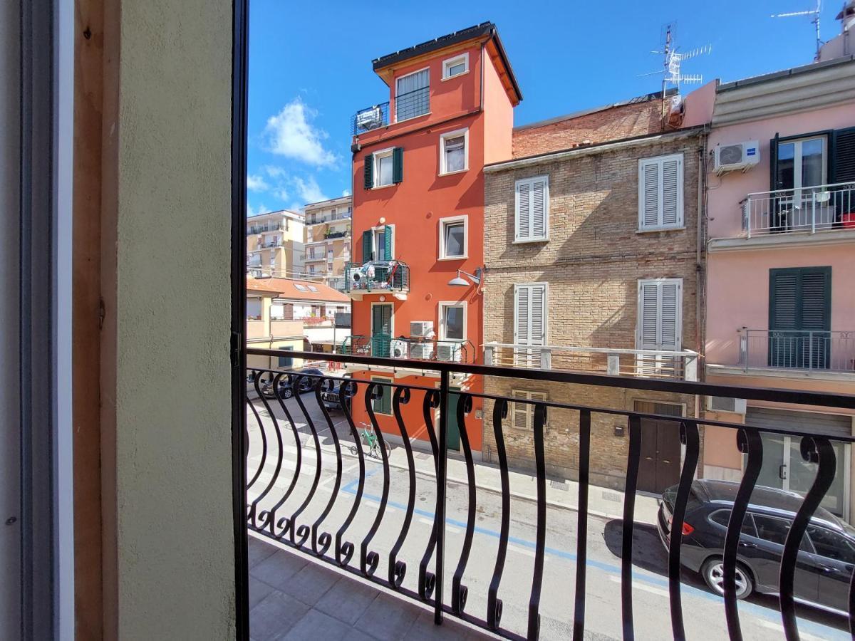 Affittacamere Casa Lilibet Сан-Бенедетто-дель-Тронто Экстерьер фото