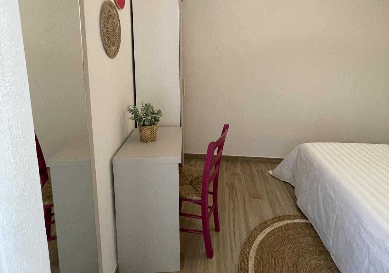 Affittacamere Casa Lilibet Сан-Бенедетто-дель-Тронто Экстерьер фото